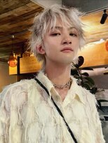 ネハス 名古屋栄店(nehus.)&nbsp;MEN’S HAIR/サーフカール/刈り上げセンターパート/ブリーチ