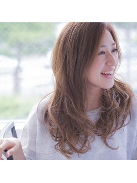 ベリテツー 京成大久保(verite2) 艶っぽく上品に☆無造作ほつれウェーブ［京成大久保/髪質改善］