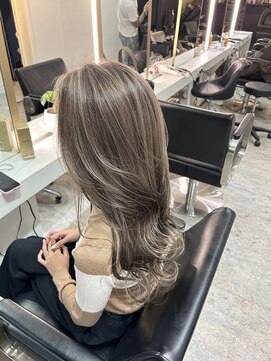 ブレンド 渋谷(BLend) ハッシュカットバタフライレイヤー