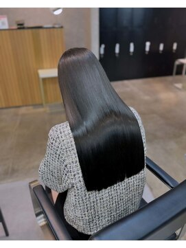 ラフトウキョウ 渋谷店(RAF TOKYO) 《まとまり最強ロング》冬でも広がらない美髪矯正