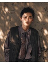 アンヌ&nbsp;ラフな質感のショート