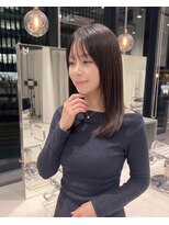 ハーツオオサカ(HE:ARTS OSAKA)&nbsp;シースルーバングナチュラルミディアムスタイル