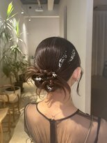 セブンベルベット(7 Velvet) カチモリシニヨン