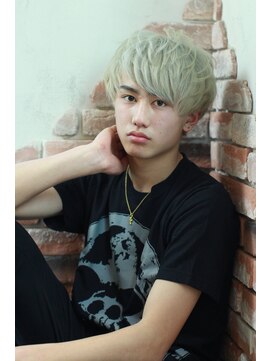 アドール(ADOR) ショートマッシュ