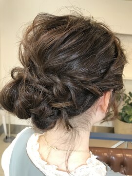 ヘアアンドメイクフリッシュ(HAIR&MAKE FRISCH) 結婚式ヘアアレンジ