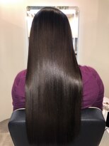 アールサロン アオヤマ(Rr SALON AOYAMA)&nbsp;プラチナミネコラストレート