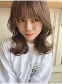 小顔くびれヘア(小顔オリーブカラーハイライトカラー)
