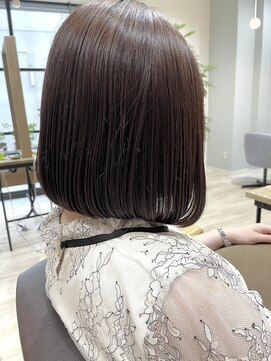 バーベナ(VERBENA) 【VERBENA】乾かしただけでまとまる丸みボブ