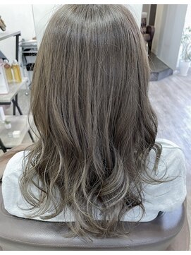 ヘアーデザイン サンニイイチヨン(HAIR DESIGN 3214) 上尾美容室/カラー/ハイライト/デザインカラー/バレイヤージュ/