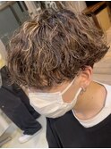 波巻きパーマメンズパーマメンズヘアツーブロックツイストパーマ