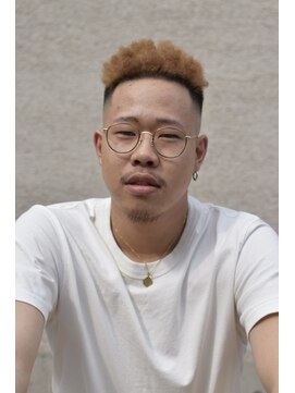 イルクリッパー 福生(ILL CRIPPER) アフロパーマ