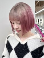 ソル ジングウマエ(SOL JINGUMAE)&nbsp;ダブルカラーピンクベージュベージュカラーケアブリーチミニボブ