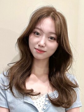 ユニコ(unico) 韓国風/レイヤー/小顔/前髪カット/髪質改善/グレージュ/透明感