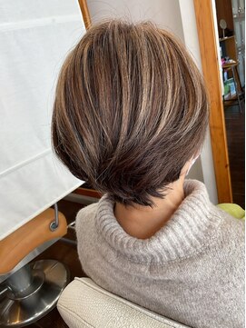 オッヂヘア(oggi hair) ショート　白髪ぼかしハイライト