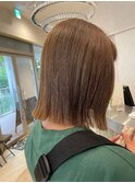 20代30代40代大人可愛いワンカール肩ラインミルクティー