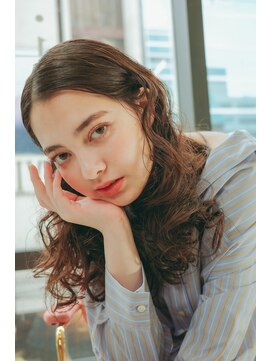 シア(sia) カーリーパーマ/モード/パーマスタイル