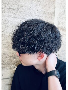 メンズギフト(men's GIFT) 大分ツイストスパイラルパーマメンズマッシュ刈り上げレイヤー