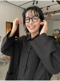 メガネに合う癖毛風緩めパーマ