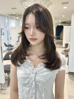 エアー 青山(AIR) レイヤーカットハッシュカットアッシュブラウン