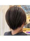 大人可愛い丸みショート