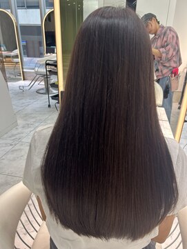 ロンドルピナス 小倉(Lond Lupinus) ミディアムヘア暗めカラー/デザインカラー/フェイスフレーミング