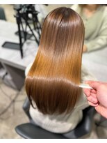 キュア 表参道(CURE)&nbsp;乾かすだけで形が決まる美髪ストレート