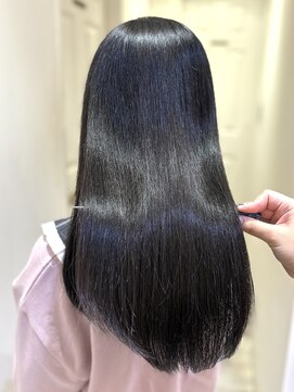 フーバイケンジ(fuu + KENJE) 艶髪美髪20代30代40代髪質改善ストレート縮毛矯正トリートメント
