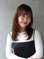 ギフト(GIFT)&nbsp;ミディアムハイレイヤー顔周りレイヤー