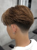 アクロ 中町店(ACRO) 外国人風毛流れパーマテーパーフェードフェザーパーマ