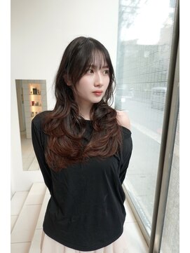 スノッブ(SNOB) 【広島レイヤーカット】暗髪レイヤーカット×顔まわり