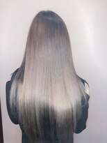 モードケイズ 阿倍野店(MODE K’s) ホワイトシルバー