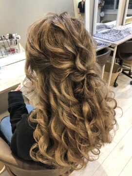 ヘアセットサロン ミント(Hair set salon MINT) ルーズハーフアップ