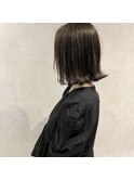 暗髪グレーで透明感!