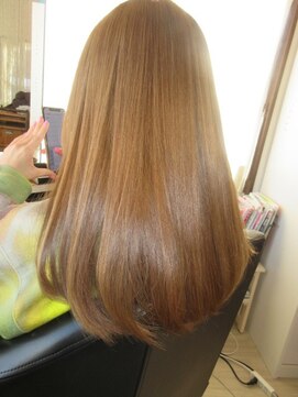 コア フィール ア デイ(COIFFURE A DAY) 【M3D見附今町】ミルキーベージュ