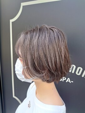 ネオリーブルノン 日吉(Neolive Runon) アッシュベージュボブ・くびれヘア