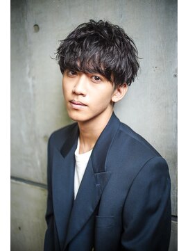 オーシャントーキョー ホワイト 原宿(OCEAN TOKYO WHITE) マッシュ　パーマ　ニュアンス　黒髪