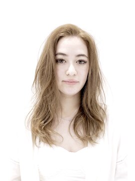 ワタイ(Watai) 夏の海外トレンド　ハイトーンレイヤー