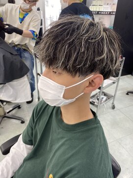 ネクストネオ 静岡(NEXT NEO) NEXT静岡NEO【櫻田】ホワイトハイライトメッシュ