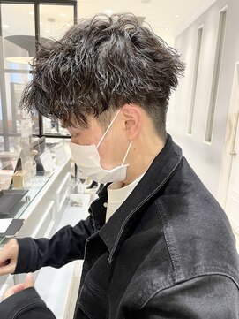 ネオリーブギンザ 銀座店(Neolive GINZA) ツイスパ×刈り上げ【銀座】鶴岡