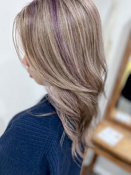 ヘアメイク エイト キリシマ(hair make No.8 kirishima) ミルクティーアッシュ×ローライトピンク×顔まわりレイヤー