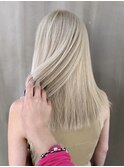 ホワイトブロンド / ホワイトベージュ / ブリーチ 