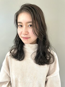 マッシュ グランバーズ 布施(MASHU GRANDVASE) 切りっぱなしふわふわセミロング