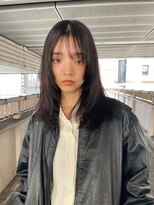 スタンド(STAND)&nbsp;レイヤーカット　ダークカラー　黒髪　ネビージュ