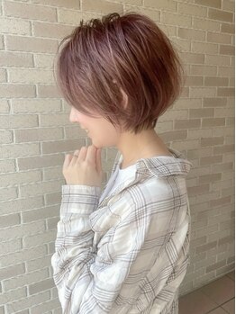 アース 大曽根店(HAIR&MAKE EARTH)の写真/一人一人のクセ、骨格を見極めあなただけのオリジナルショートヘアに♪カラーを活かすカットが大人気
