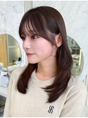 結べるミディアムレイヤー　耳にかけても可愛い顔まわり