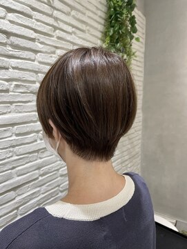 ニッチ(Niche) 大人ミニボブ