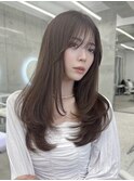 透明感グレージュカラー/ロングレイヤーワンカール/顔周りカット