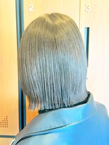 グランドール リュクス(Grandoll Luxe)&nbsp;切りっぱなしミニボブ × オリーブベージュ【城野駅】