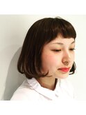 ショートヘアボブことりベージュ毛先パーマウォーターフール黒髪