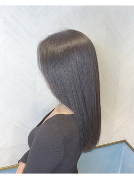 ロンド ストラーダ 心斎橋(Lond strada) 【津賀　涼】ショートグレージュカラーボブウルフココアベージュ